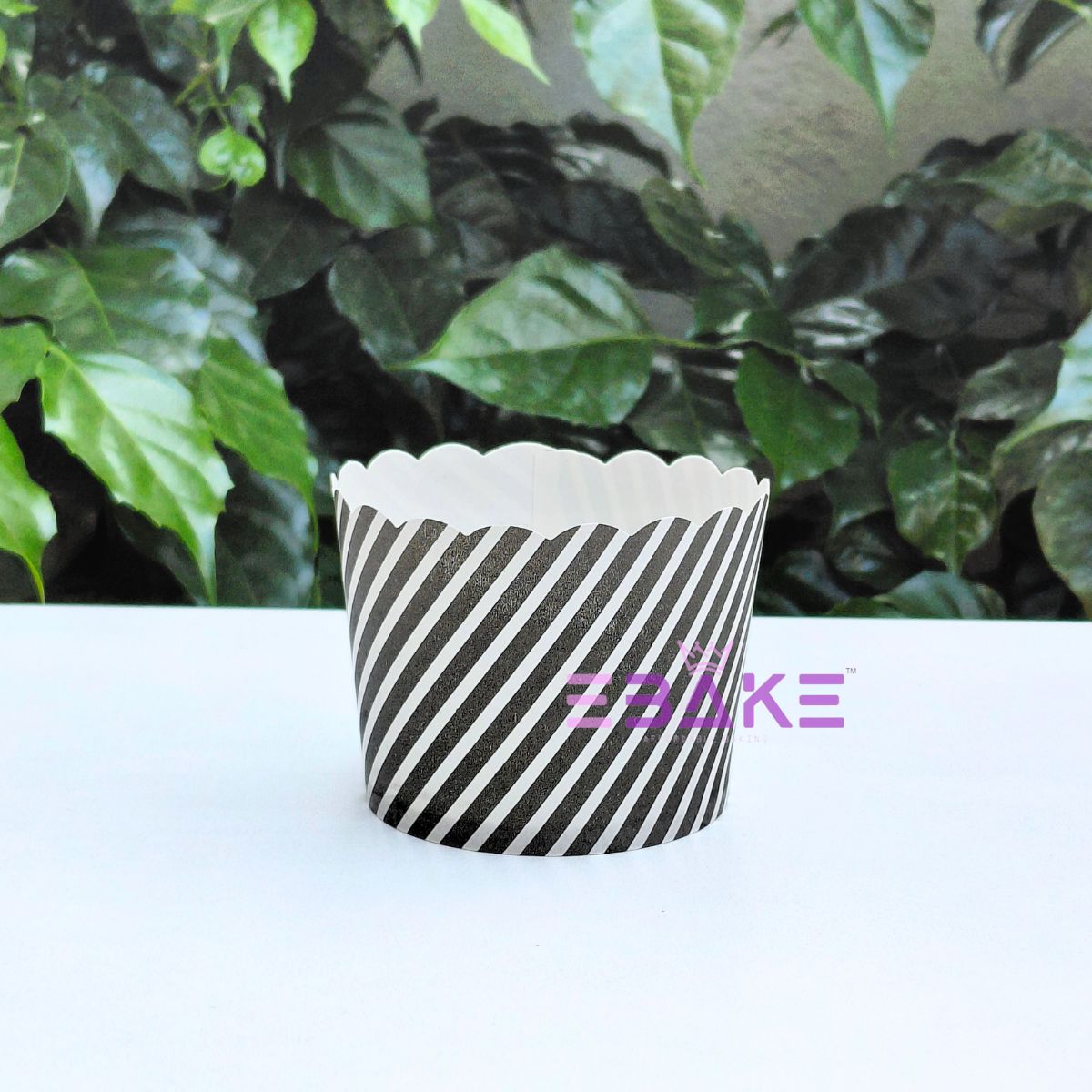Stripes Printed Paper Muffin Cup- Set Of 50 Pieces Medium (Black)