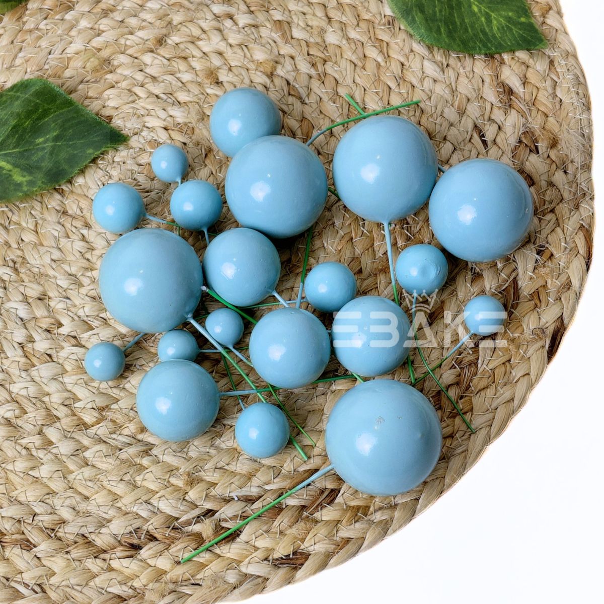 Brook Green Faux Balls - Set Of 20 Pieces