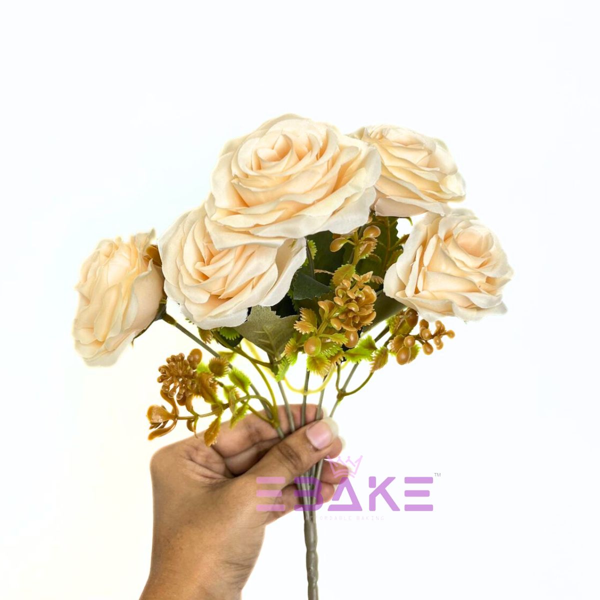 A1779 Cream Rose Bunch With Fillers