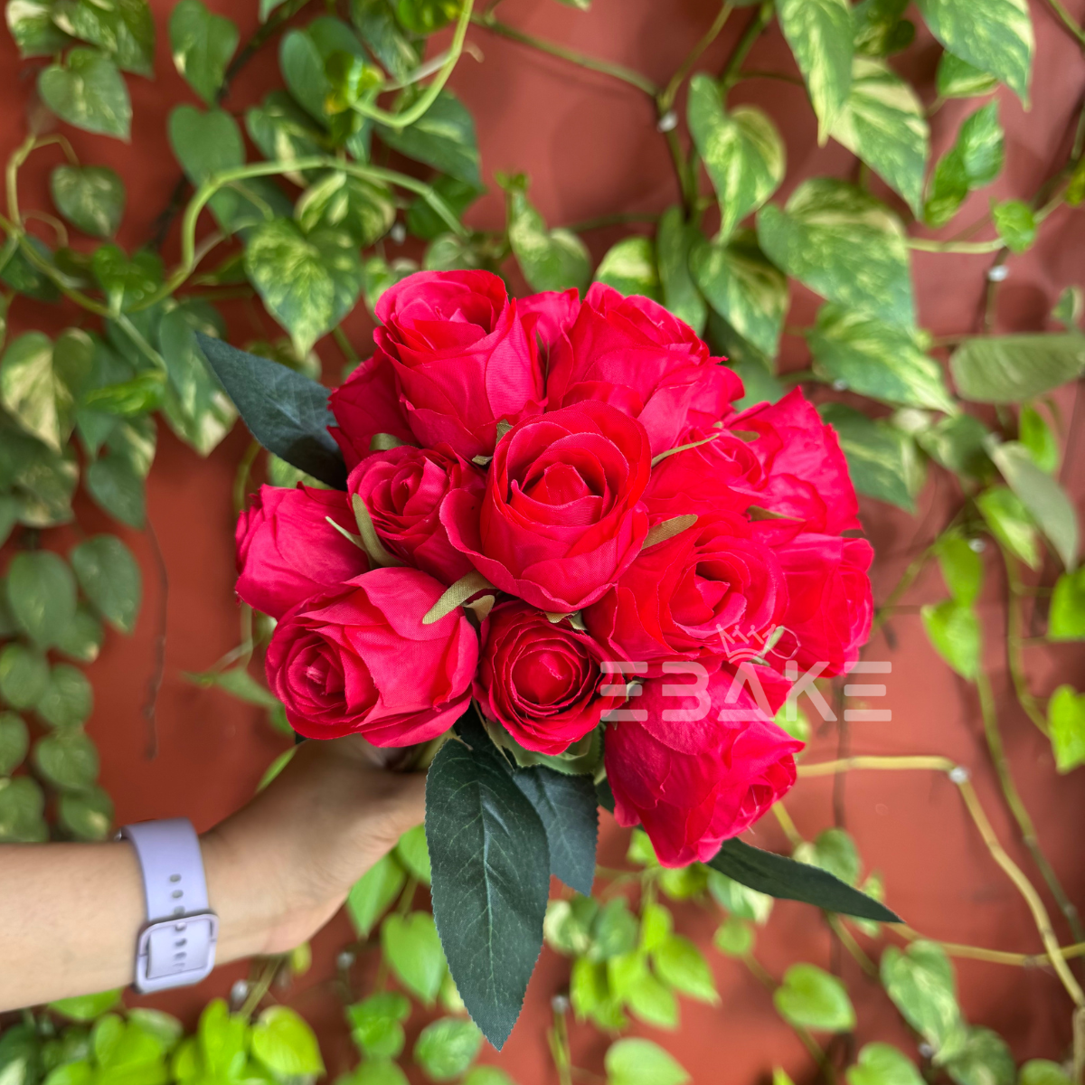 A1524 Artificial Rose Bouquet/Rose Bunch Bridal Bouquet (Red) 18 Roses