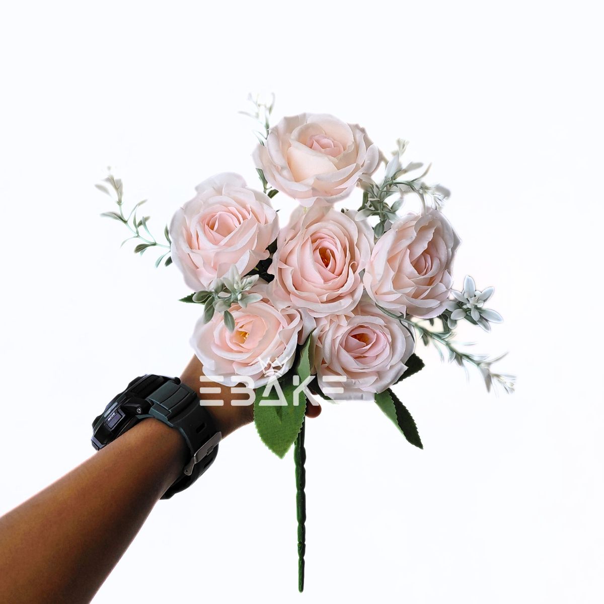 A1844 Rose Bunch With Fillers