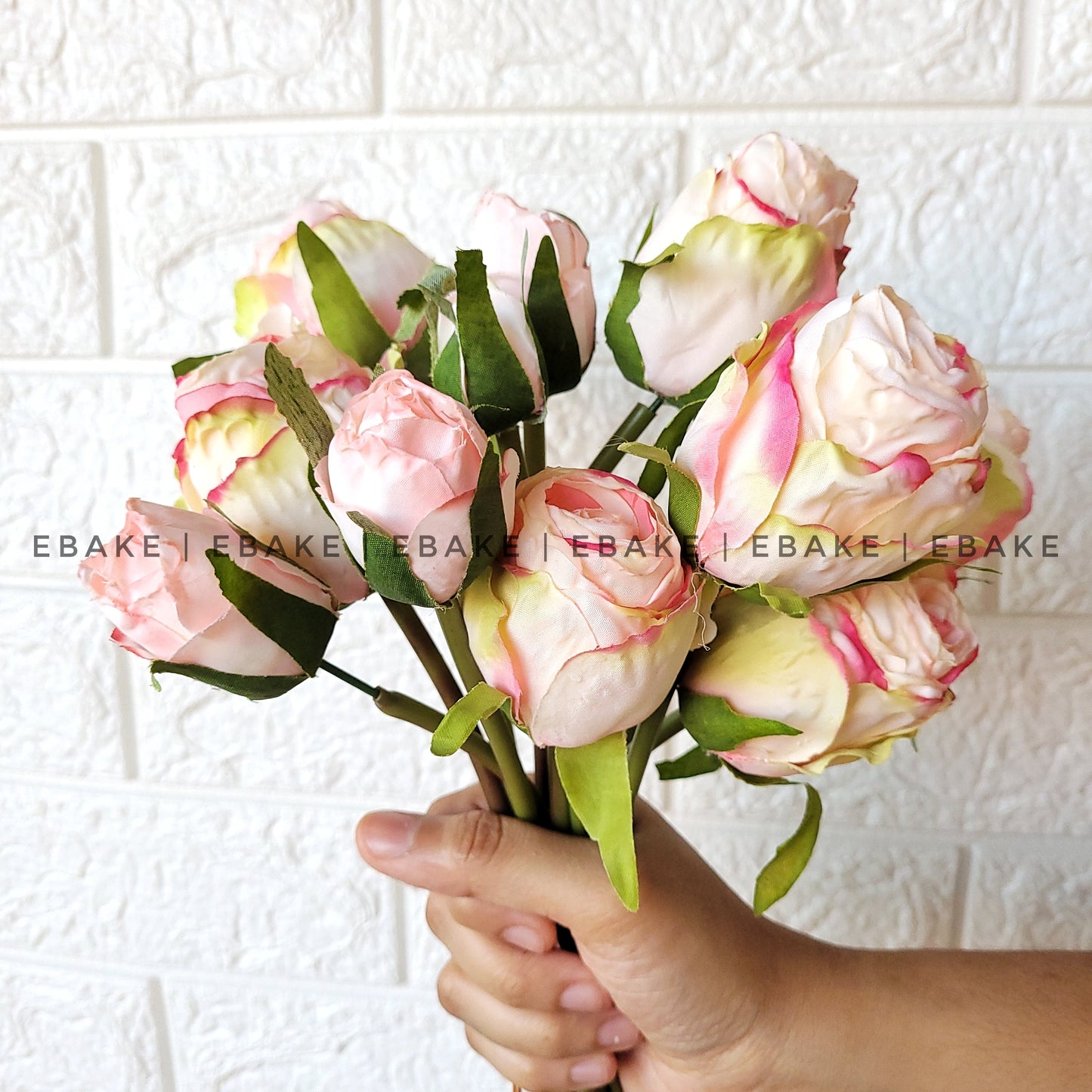Bud Rose Bunch (9 Roses) A850