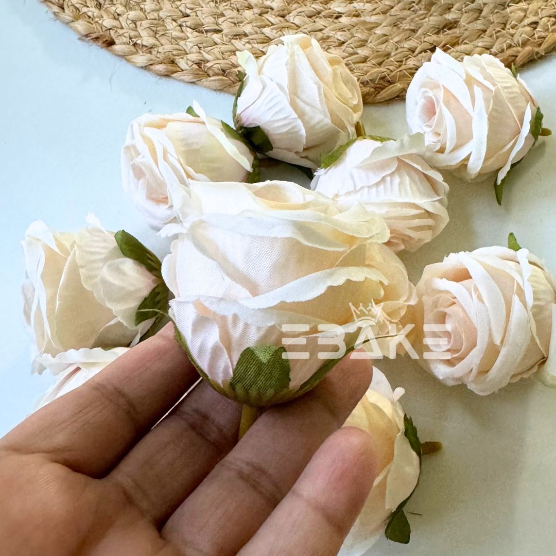 Small Rose - A1029 Off-White