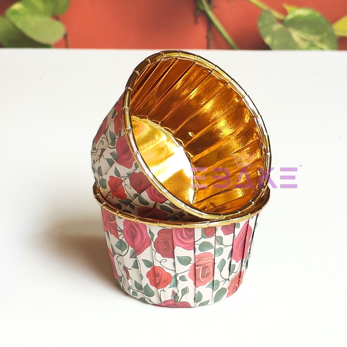 Imported Golden Lined Rolled Rim Muffin Cup / Cupcake Liners - Printed (Set of 25 pieces) Large