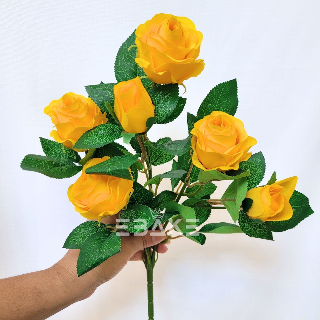 A1382 Yellow Rose Bunch