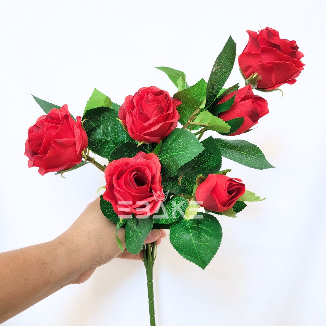 A1381 Red Rose Bunch