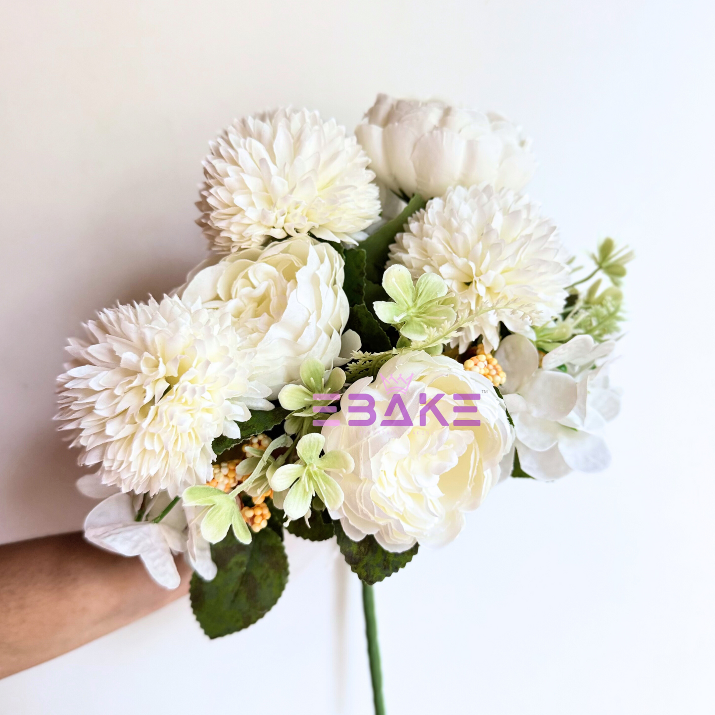A1475 Premium Mixed Flower Bunch (Peony, Dahlia & Hydrangea With Fillers) White