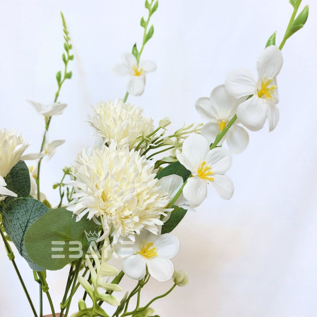 A1389 Dahlia Bunch With Fillers Off White