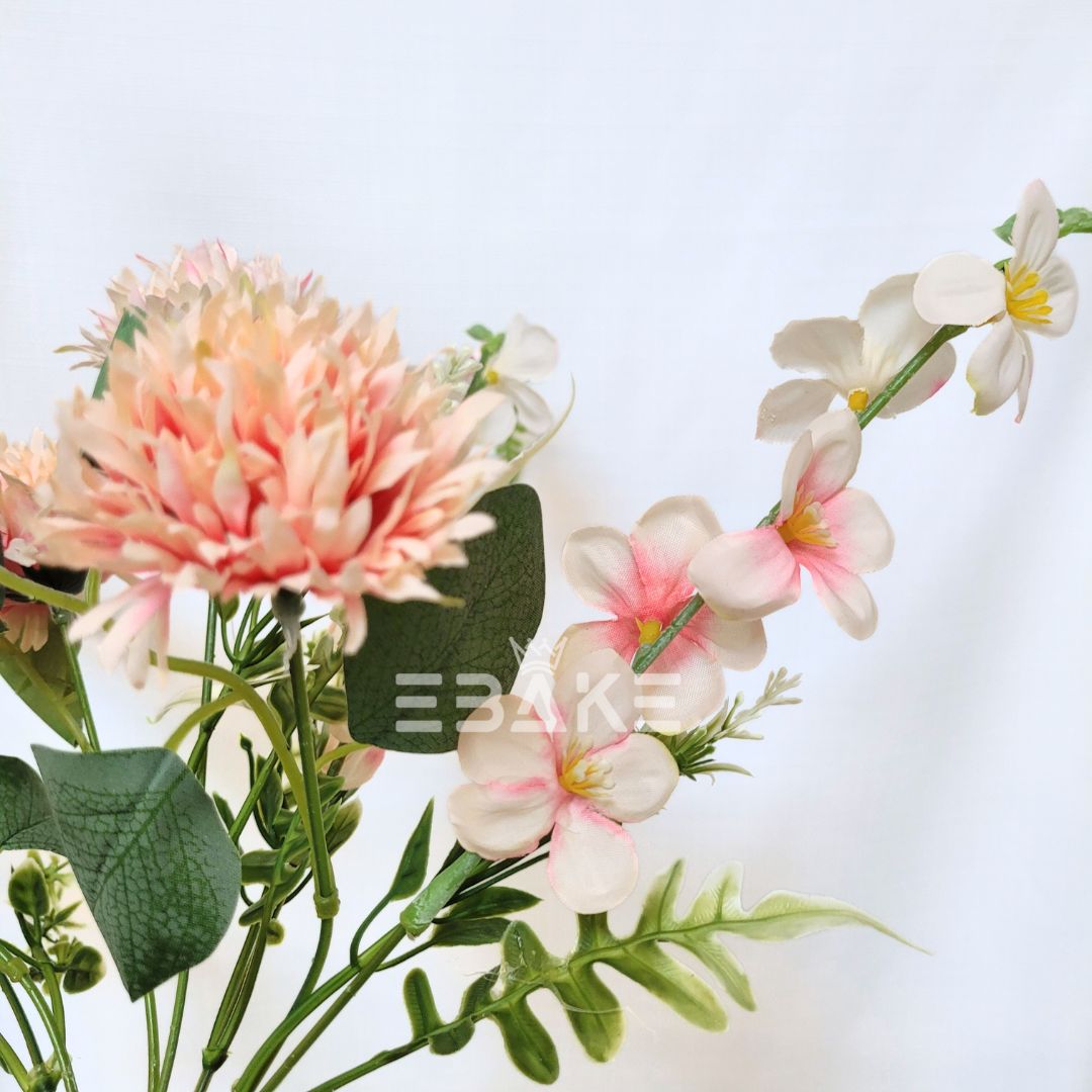 A1390 Dahlia Bunch With Fillers Light Peach