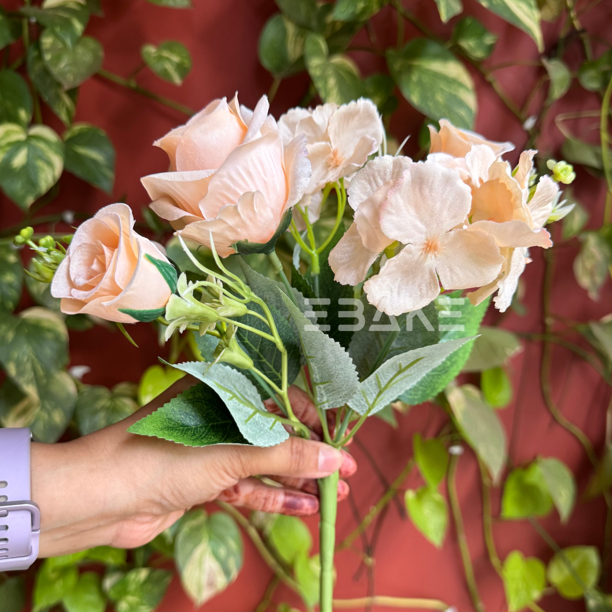 A1534 Artificial Rose Bunch With Fillers Cashmere