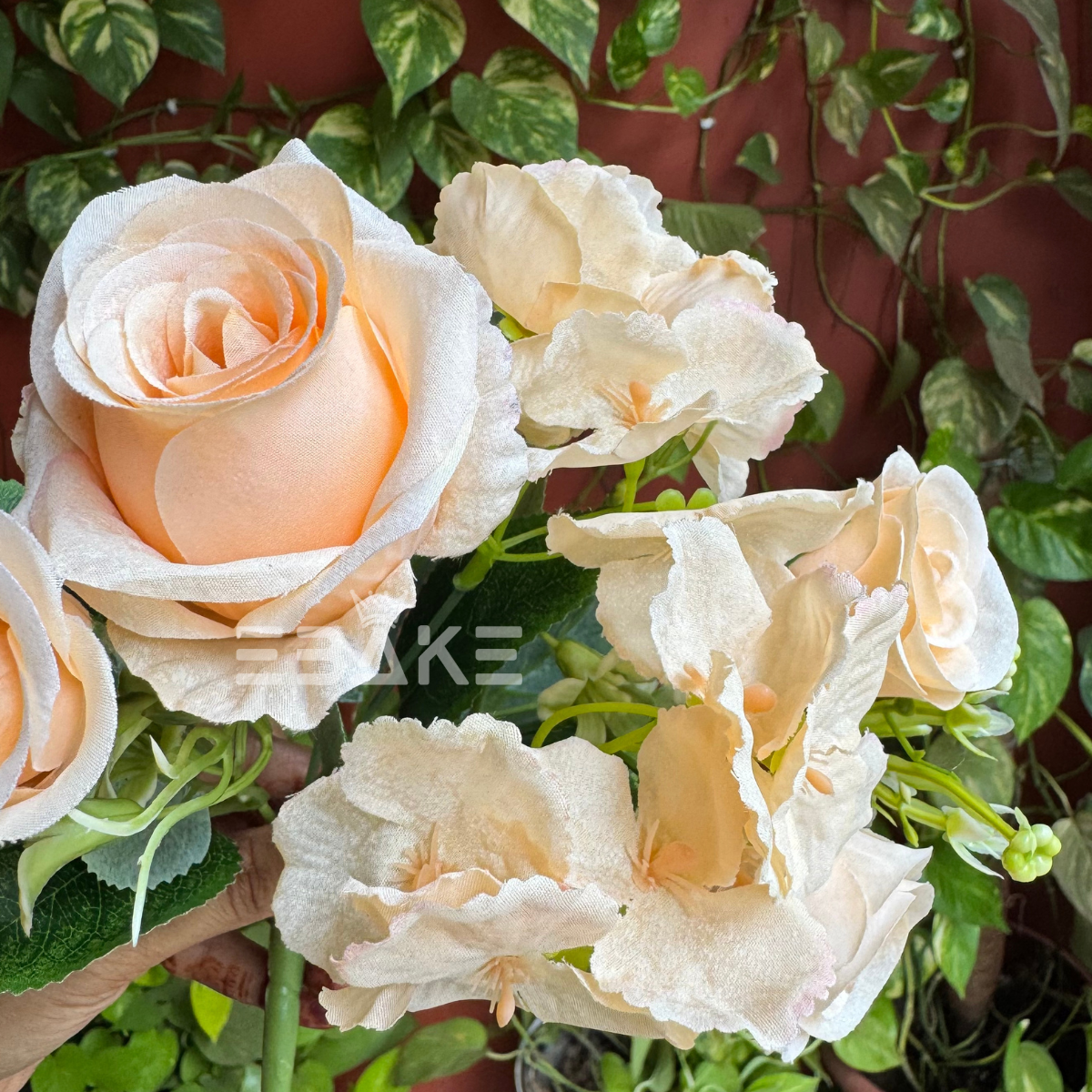 A1534 Artificial Rose Bunch With Fillers Cashmere