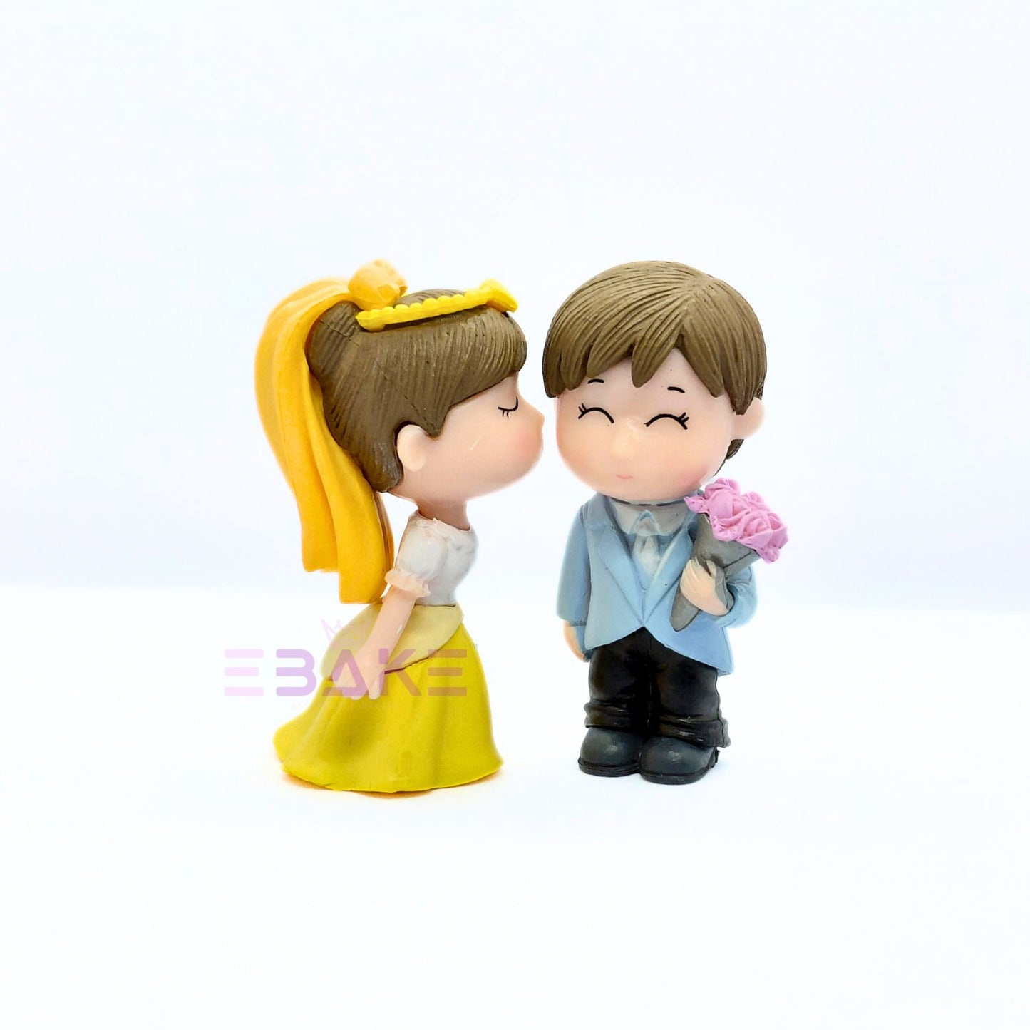 Cute Couple Figurine