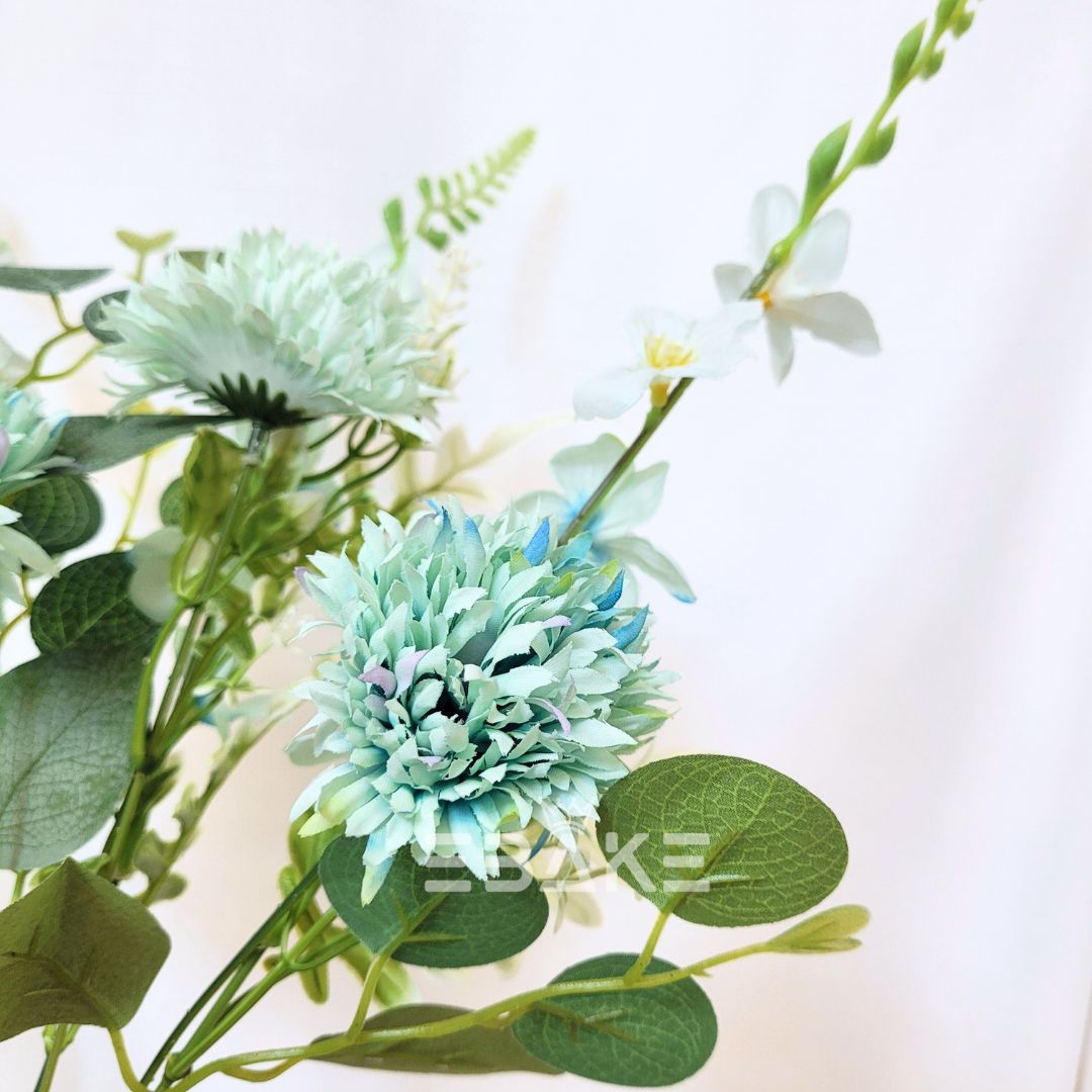 A1424 Dahlia Bunch With Fillers Blue