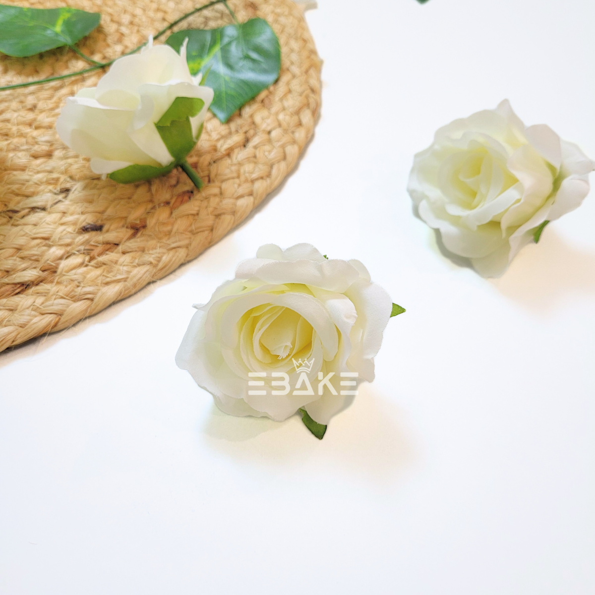 A1736 Dainty Rose - Off White