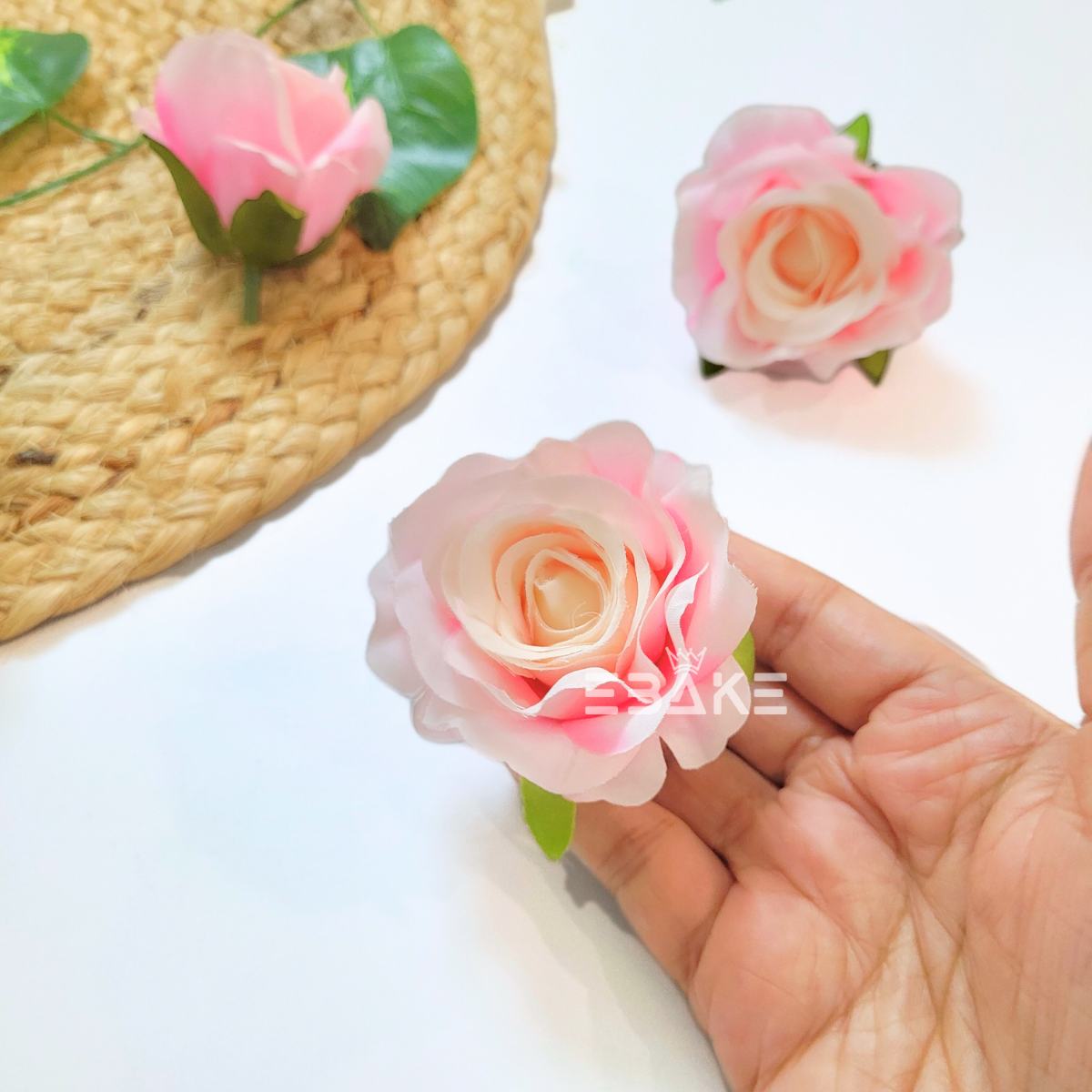 A1737 Dainty Rose - Shaded Pink