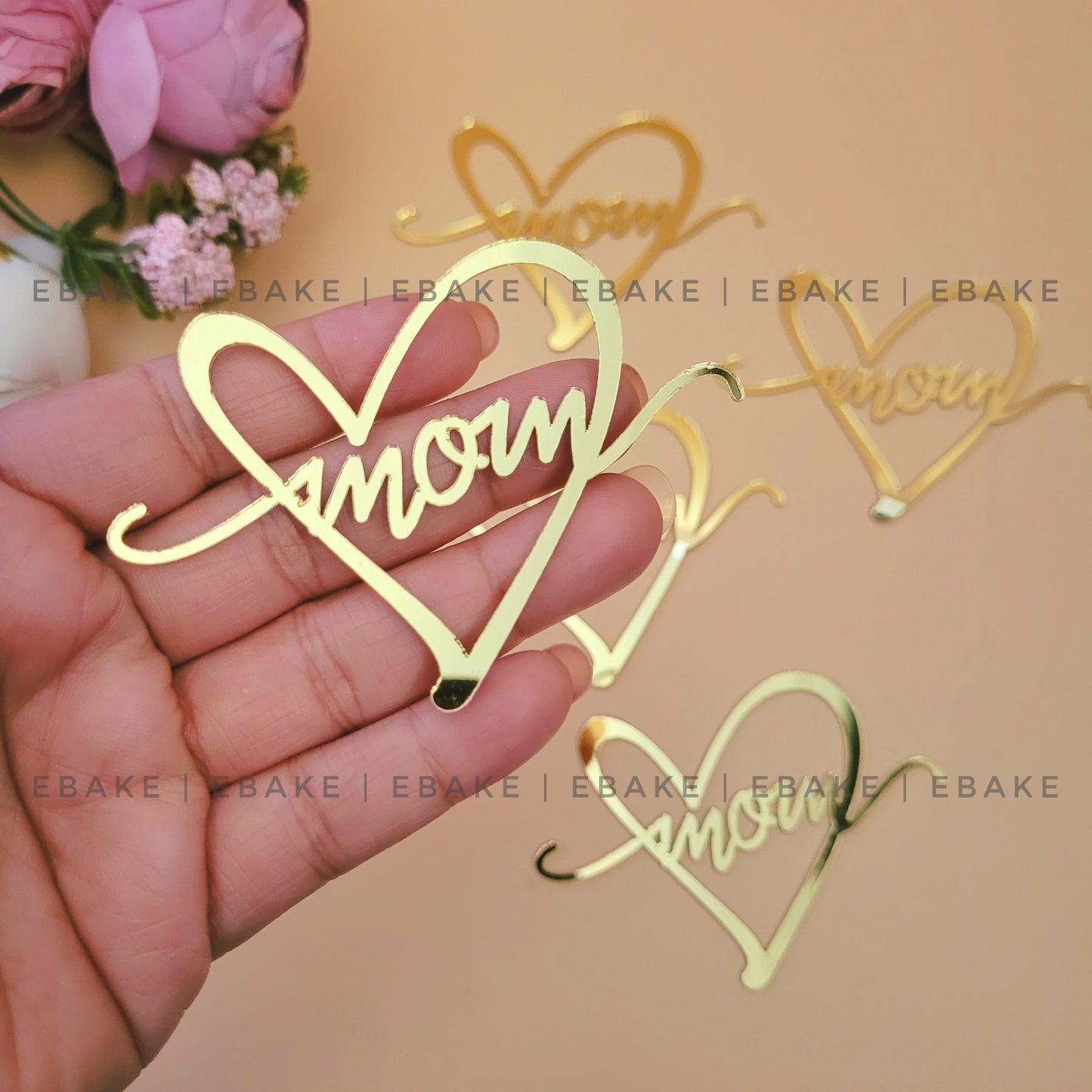 Mom Cutout (Set of 6 Pieces) 3 Inches