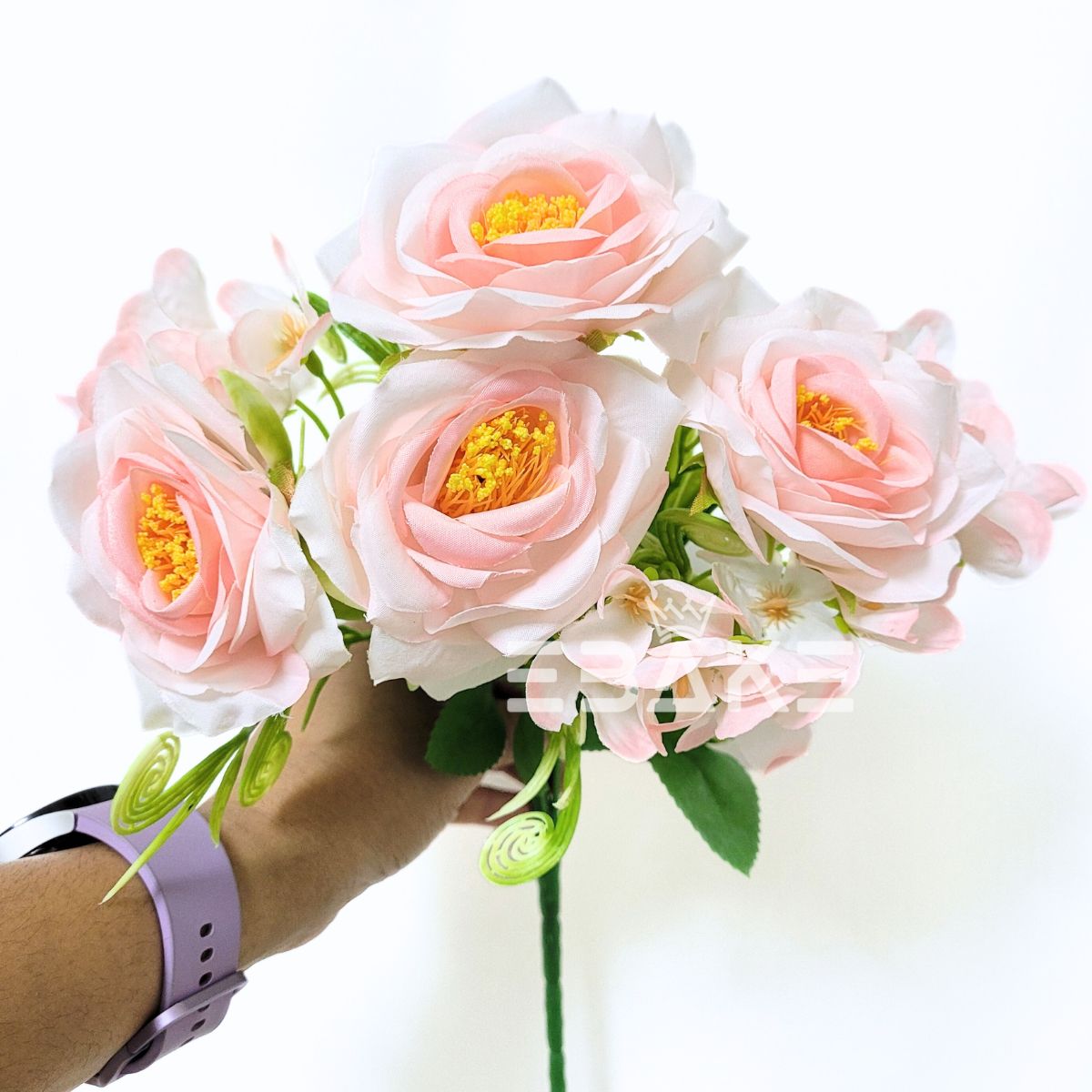 A1606 Shaded Light Pink Rose Bunch With Fillers
