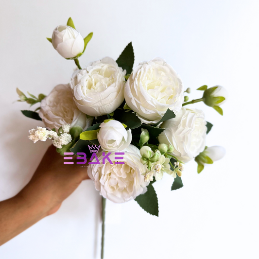 A1495 Premium Large Peony Bunch (Peony With Buds & Fillers) White