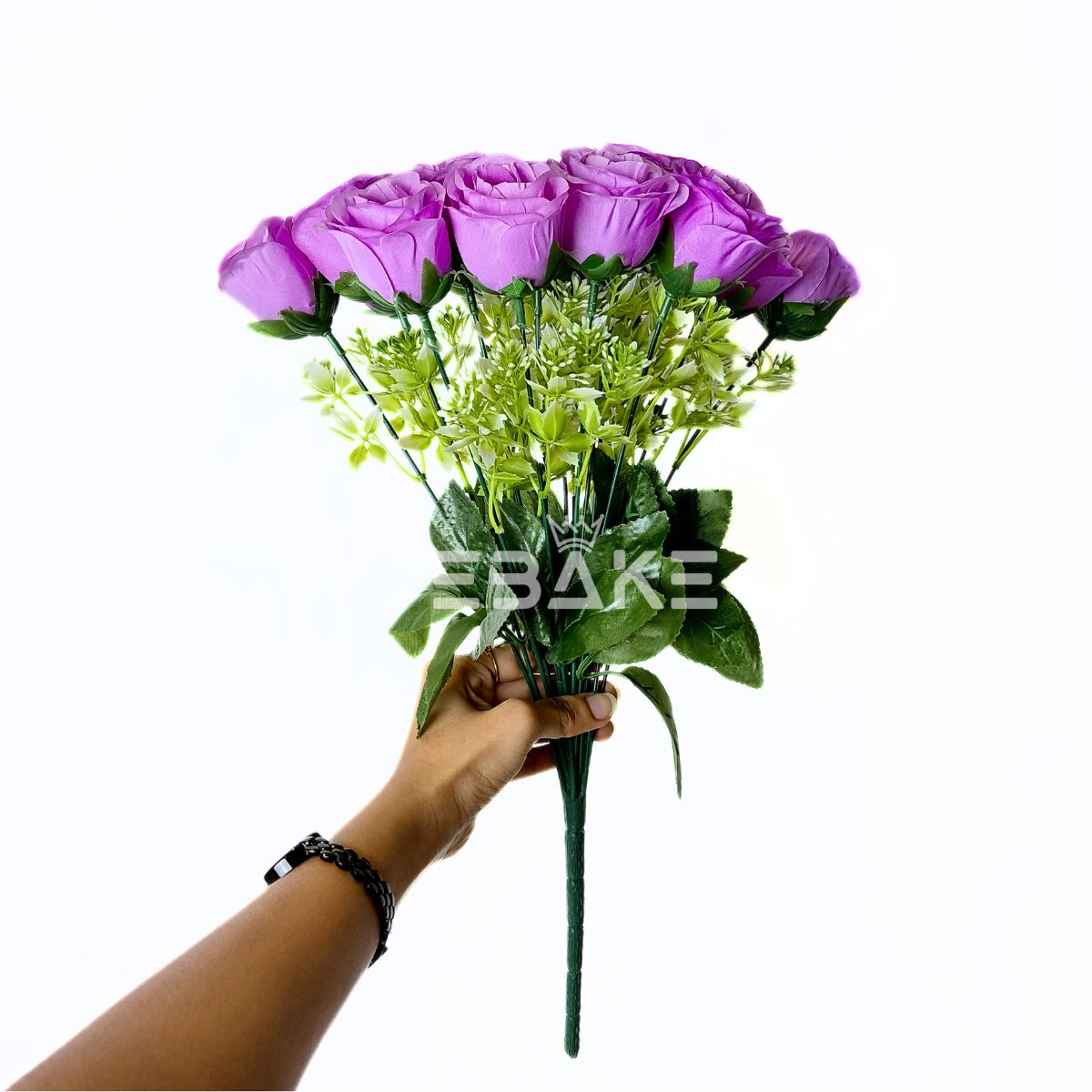 A1858 Lavender Rose Bouquet Bunch With Fillers (18 Roses & Fillers)