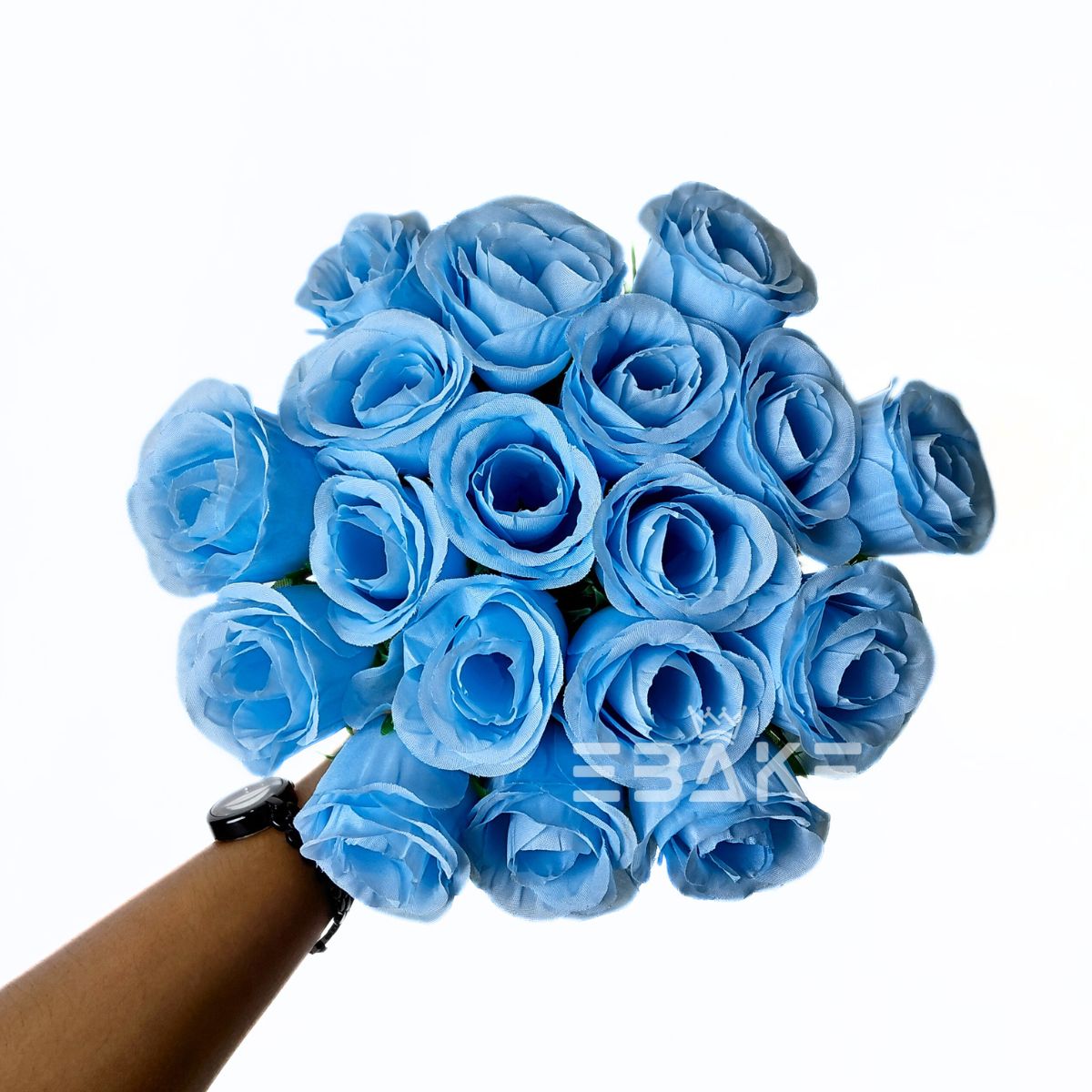 A1859 Blue Rose Bouquet Bunch With Fillers (18 Roses & Fillers)