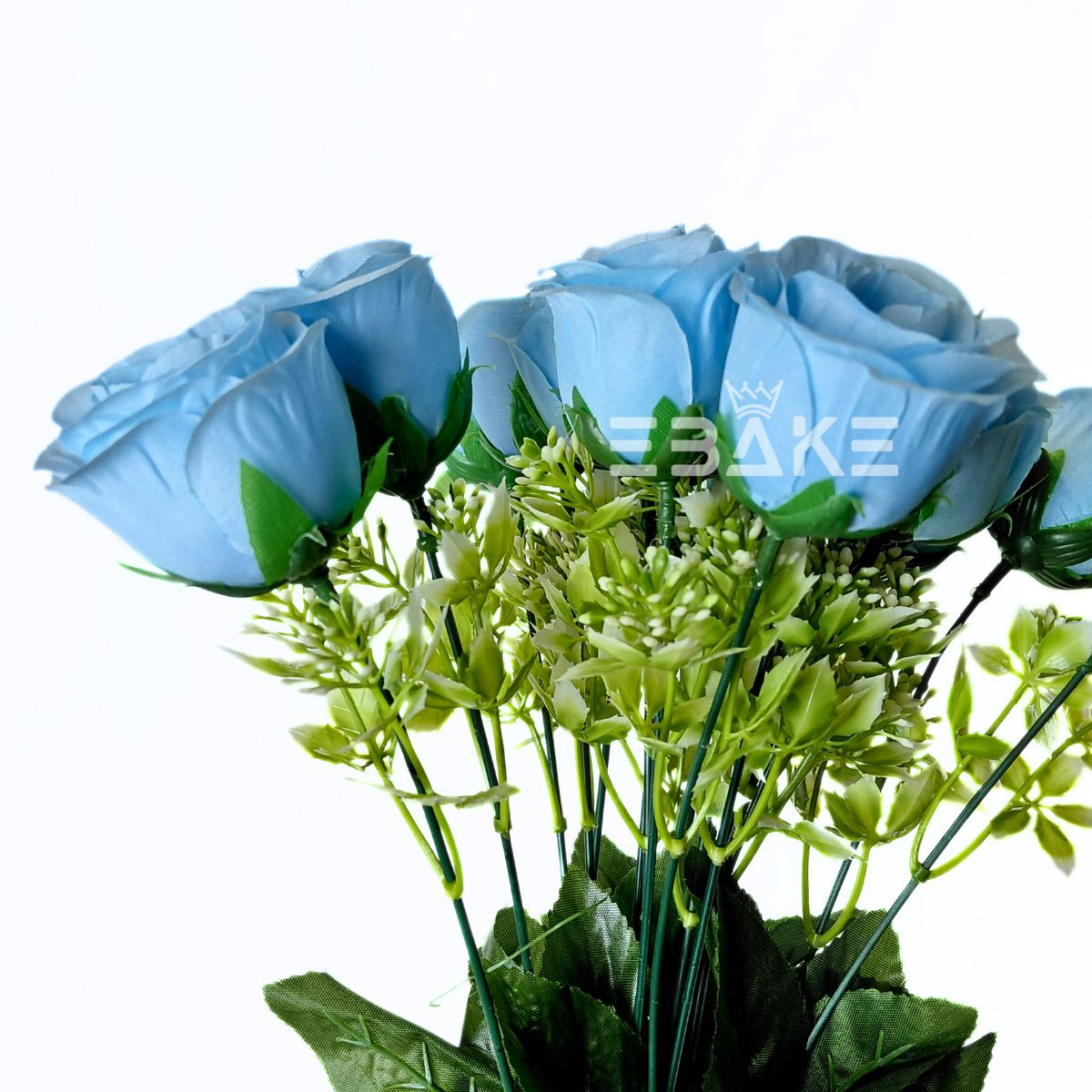 A1859 Blue Rose Bouquet Bunch With Fillers (18 Roses & Fillers)