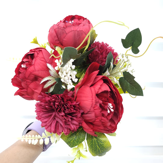 Large Peony Bunch With Fillers A526 Red (3 Peonies & 2 Dahlia)