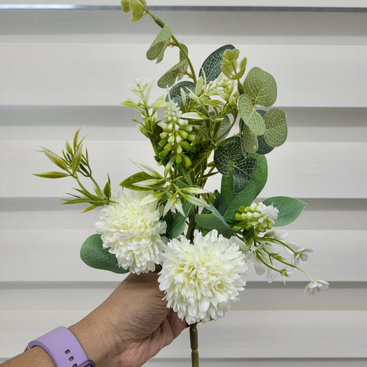 Flower Bunch With Fillers White (Dahlia & Fillers) - A729