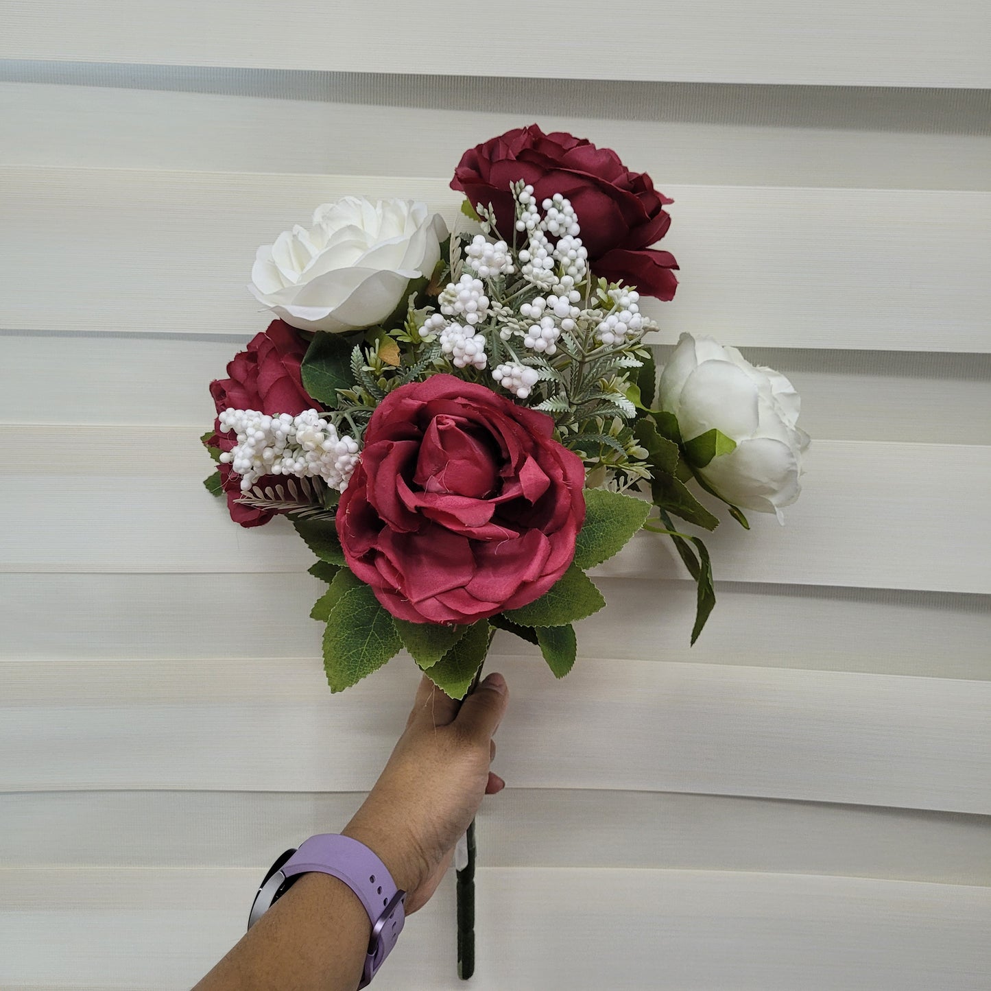 Rose Bunch - A377 (Maroon & White with Fillers)