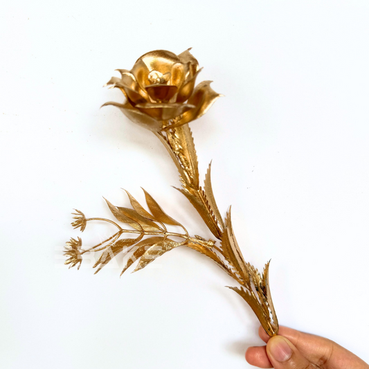 Artificial Golden Flower with Fillers