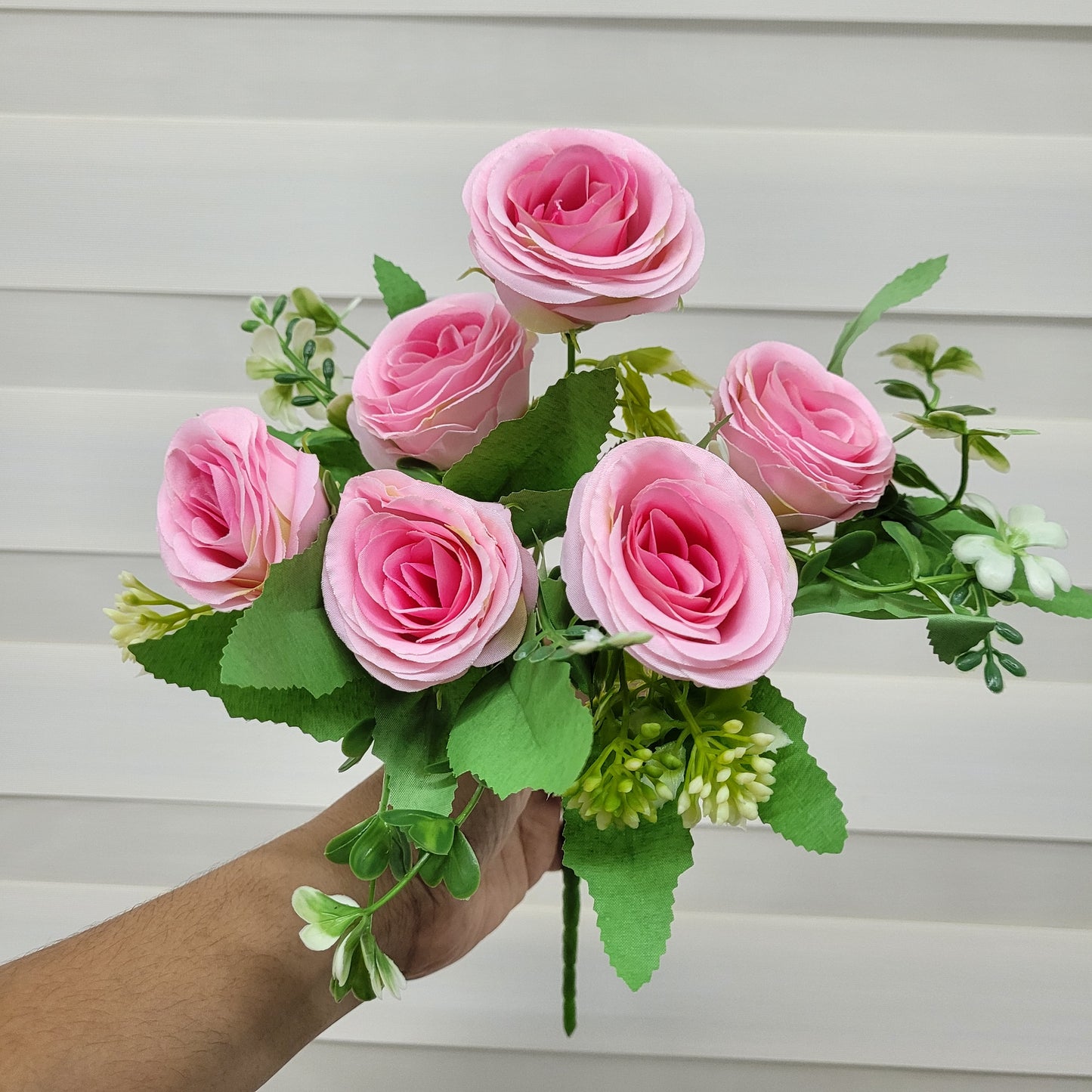 A1040 Pink Rose Bunch (6 Roses With Fillers)