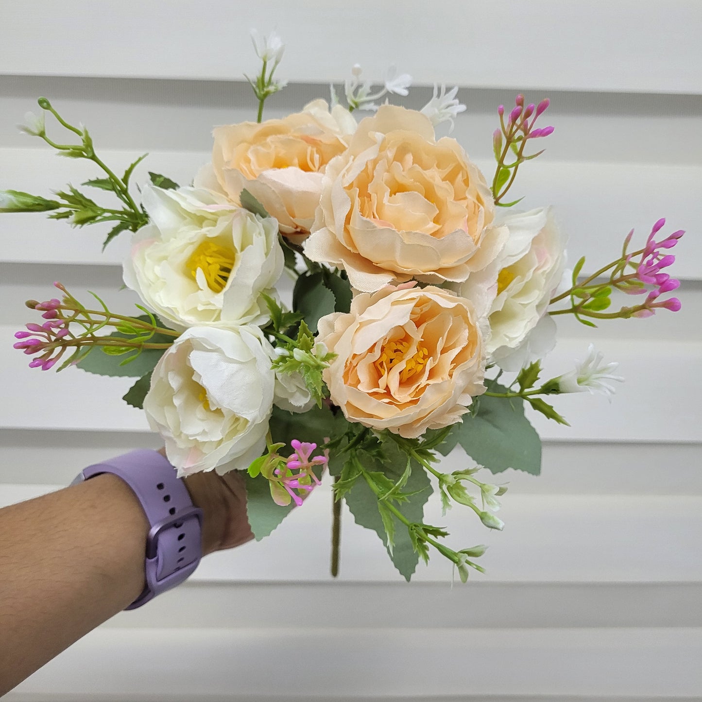 A1097 Peony Bunch With Fillers - Peach & White (6 Peonies with Fillers)