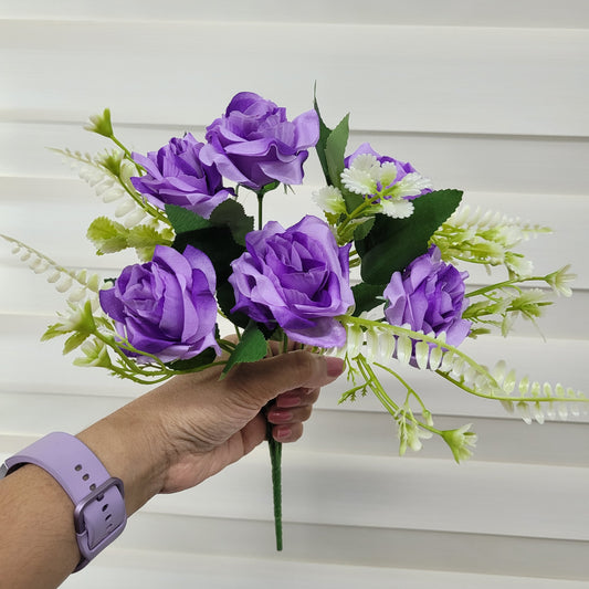 A1169 Violet Rose Bunch (6 Roses With Fillers)