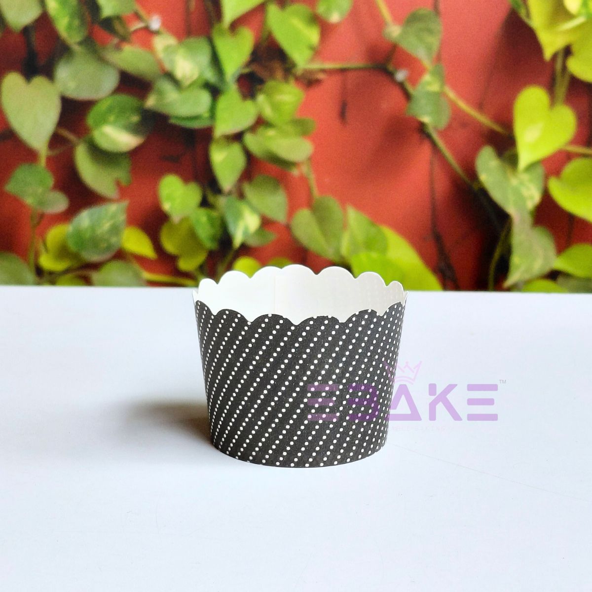 Polka Dot Printed Paper Muffin Cup - Set Of 50 Pieces (Black)