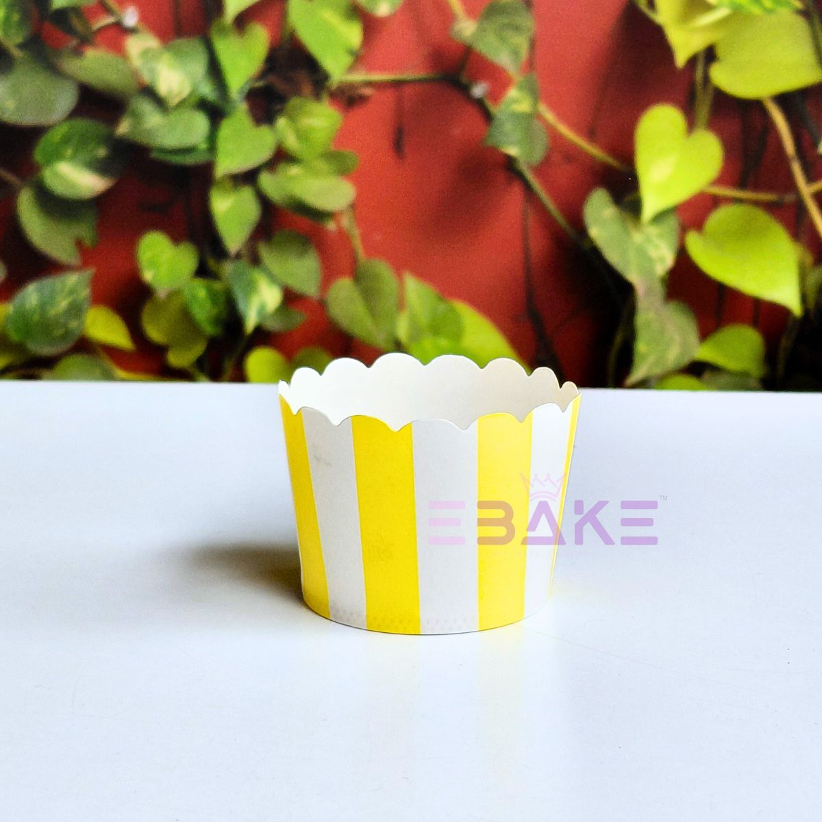 Printed Paper Muffin Cup - Set Of 50 Pieces (Yellow Stripes)