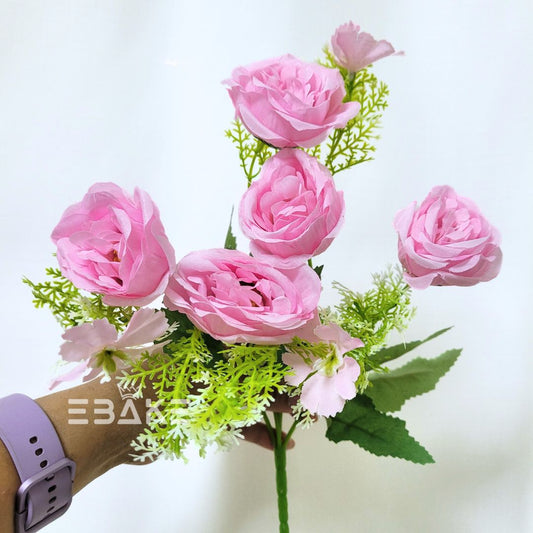 A1240 Pink Rose Bunch With Fillers (5 Roses & Fillers)