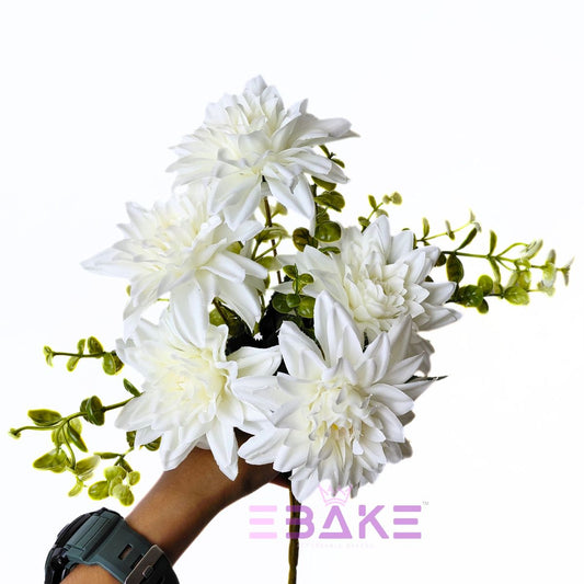 A1800 White Dahlia Bunch With Fillers
