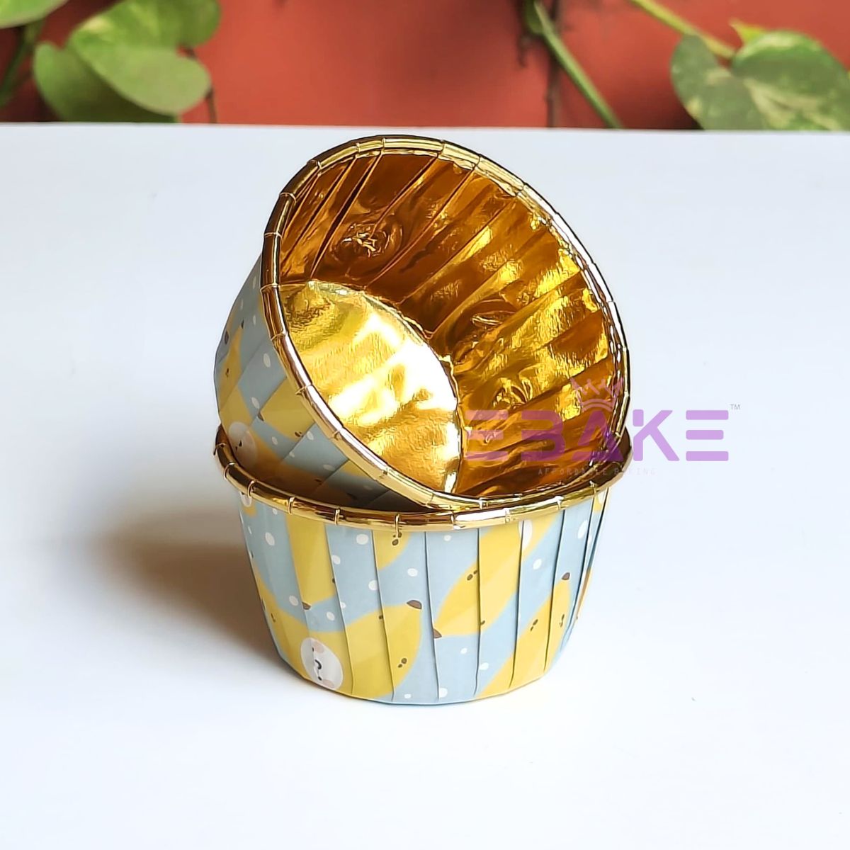 Imported Golden Lined Rolled Rim Muffin Cup / Cupcake Liners - Printed (Set of 25 pieces) Large