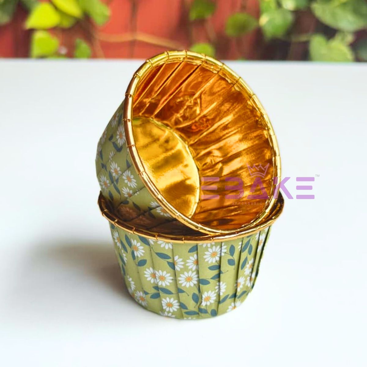 Imported Golden Lined Rolled Rim Muffin Cup / Cupcake Liners - Printed (Set of 25 pieces) Large