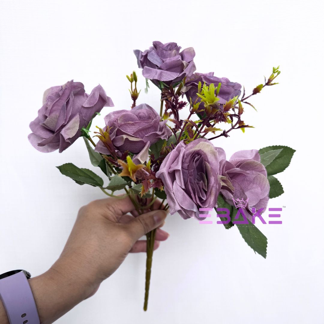 A1261 Light Purple Rose Bunch (6 Roses With Fillers)