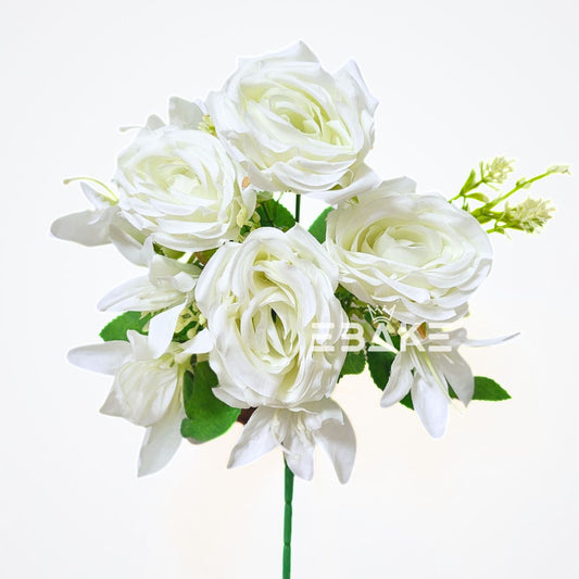 A1726 White Rose Bunch With Fillers