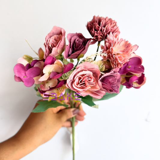 A1470 Mixed Flower Bunch With Fillers (Rose & Dahlia)