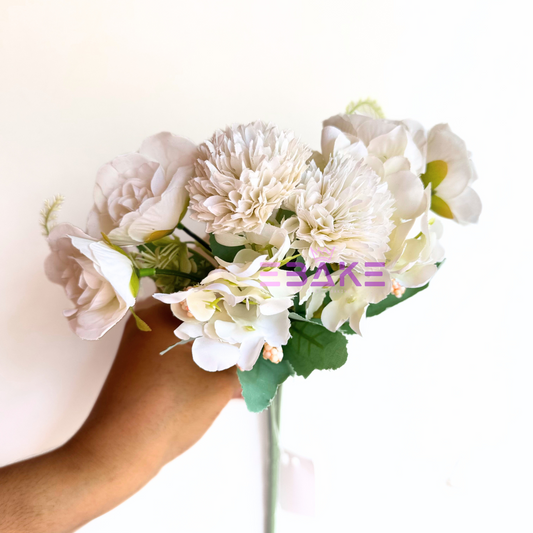 A1471 Mixed Flower Bunch With Fillers (Rose & Dahlia)