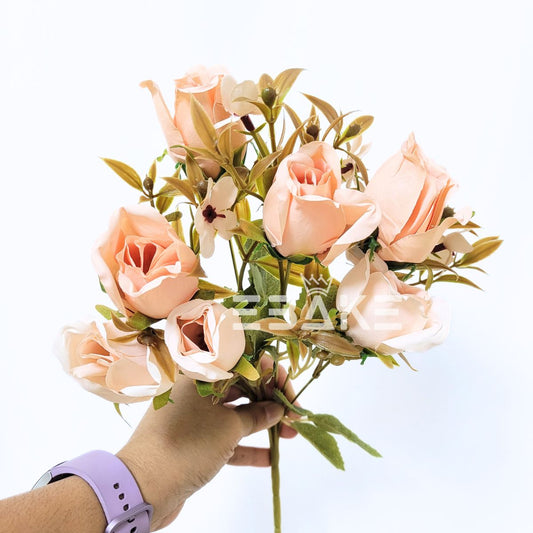 A1600 Light Peach Bud Rose Bunch With Fillers (7 Roses)
