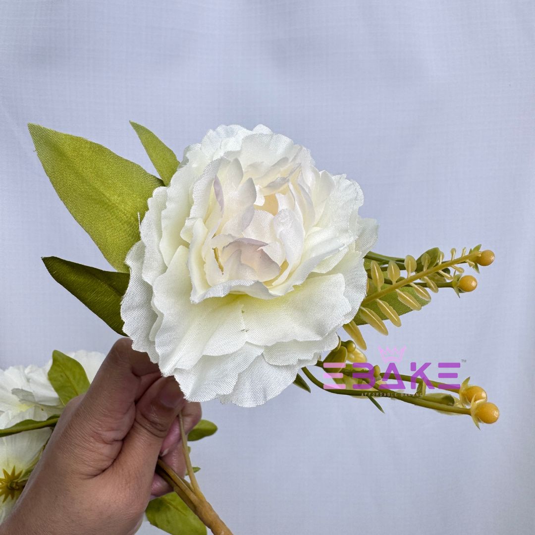 A1253 White Peony Bunch (6 Peonies With Fillers)