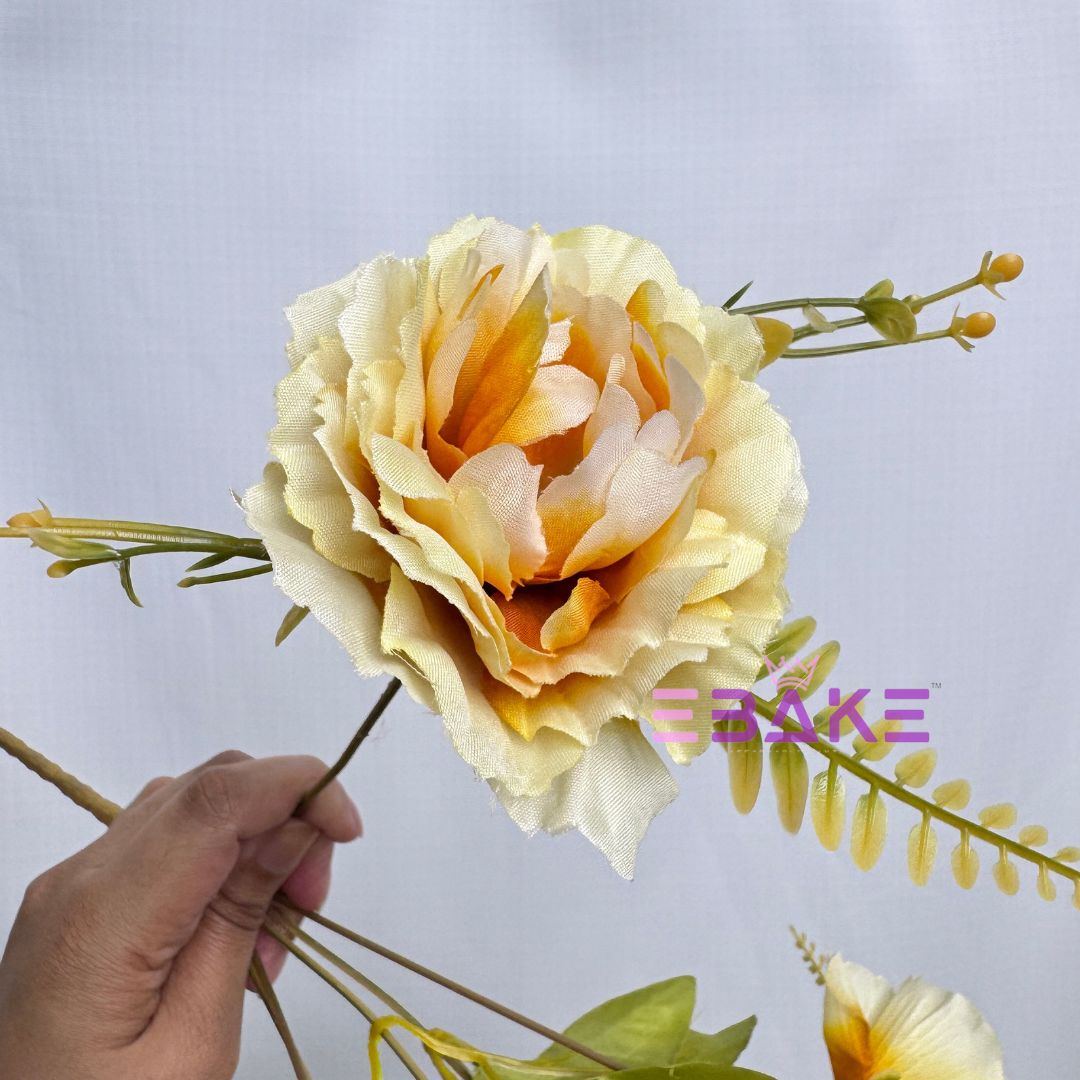 A1255 Light Yellow Peony Bunch (6 Peonies With Fillers)