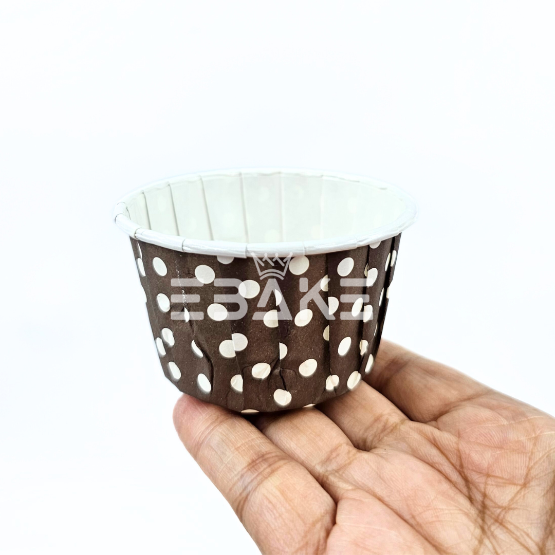 Medium Rolled Rim Muffin Cup / Cupcake Liners - Brown A544 (Set of 50 pieces)