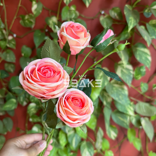 A1631 Premium Lifelike Rose Bunch Medium