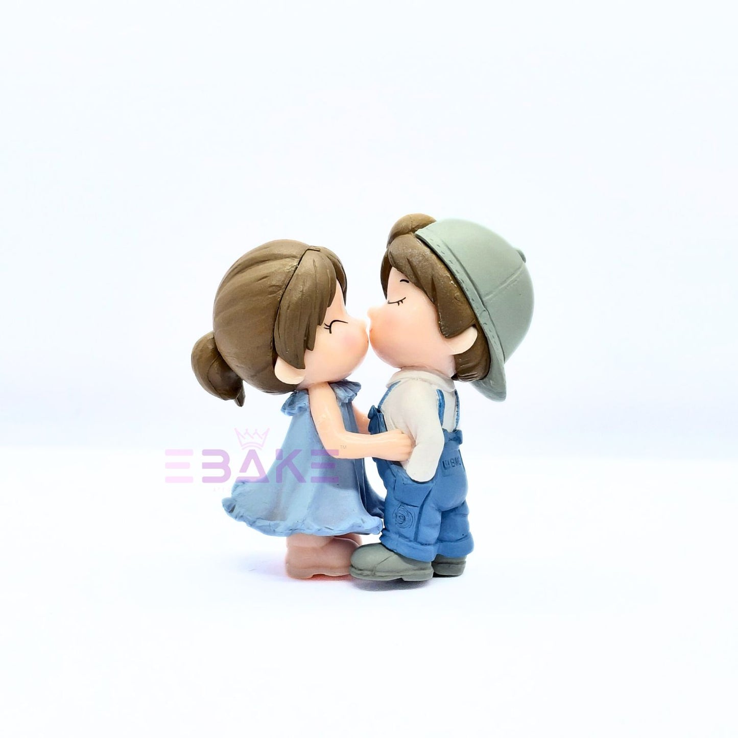 Cute Couple Figurine