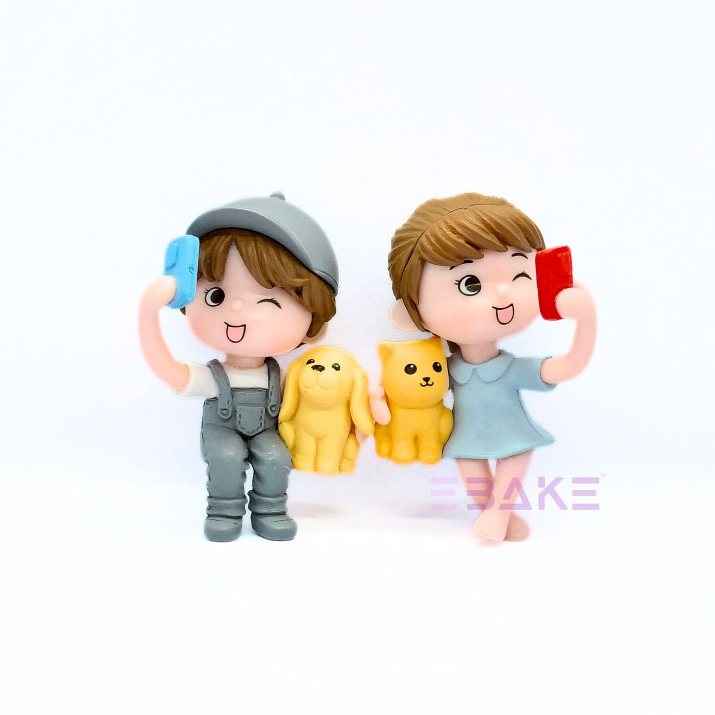 Cute Couple Figurine