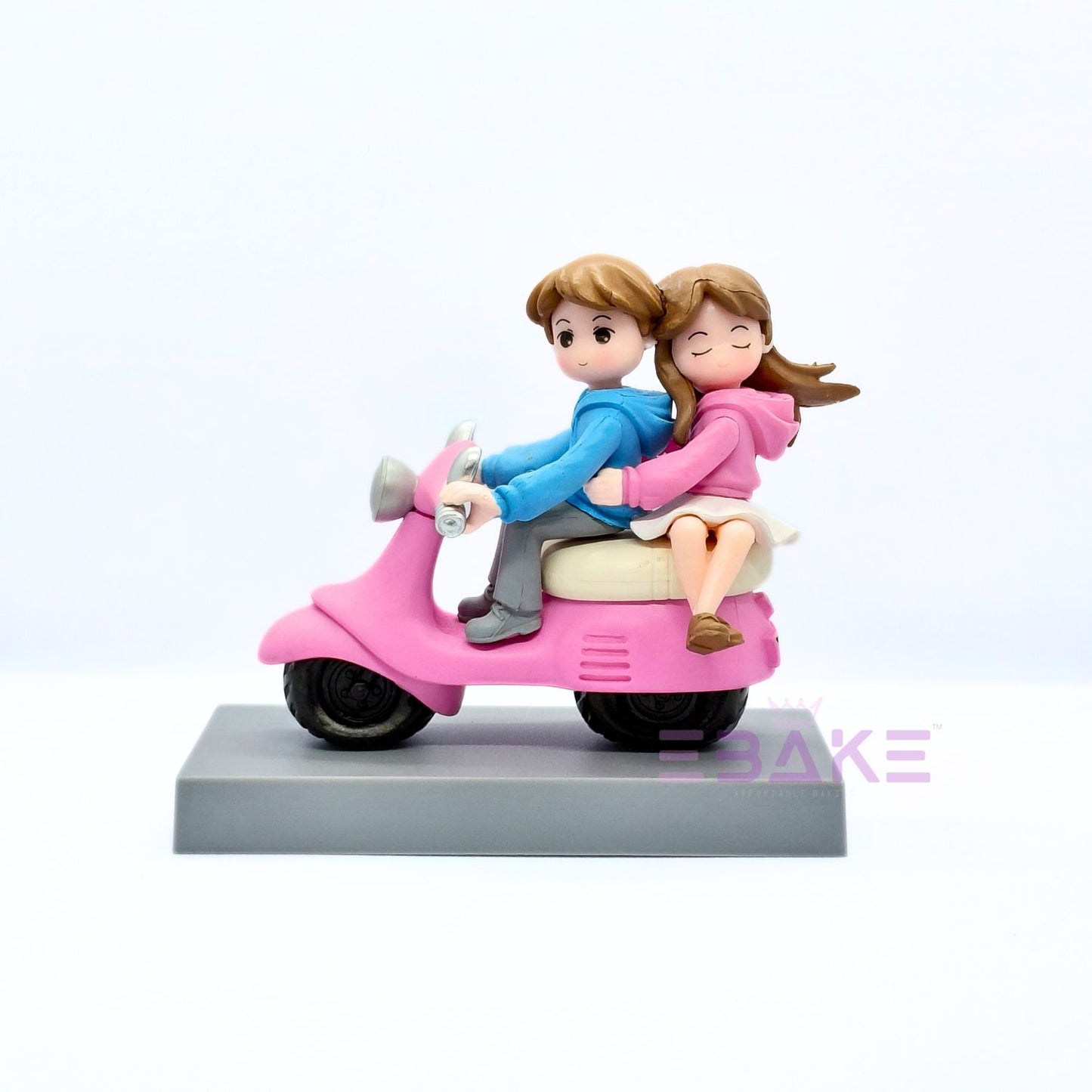 Cute Couple Figurine